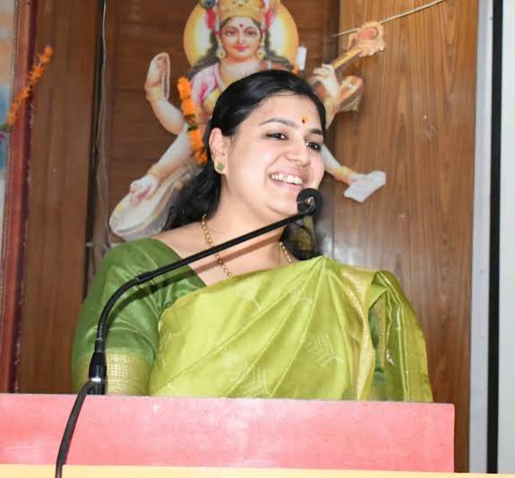 पूर्व आईएएस अधिकारी दिव्या मित्तल ने की नई राजनीतिक पार्टी 'जन नीति भारत' की शुरुआतउत्तर प्रदेश विधानसभा चुनाव 2027 को