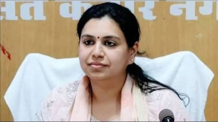 पूर्व आईएएस अधिकारी दिव्या मित्तल ने की नई राजनीतिक पार्टी 'जन नीति भारत' की शुरुआतउत्तर प्रदेश विधानसभा चुनाव 2027 को